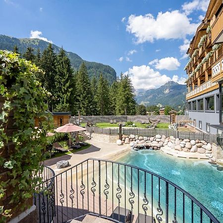 Croce Bianca Leisure&Spa Hotel Canazei Exterior foto